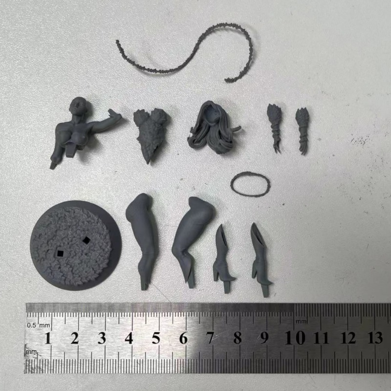 Miniature Resin Figure Model K - Science Hobby Kit avaliação e preço