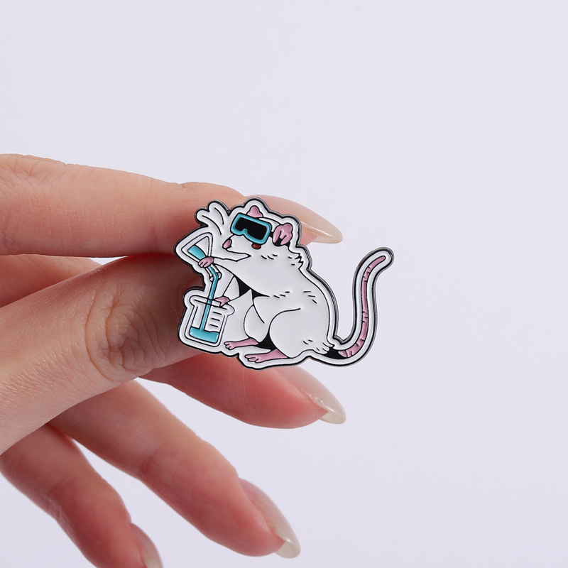 Broches esmaltados de rato de  - Science Buddies avaliação e preço